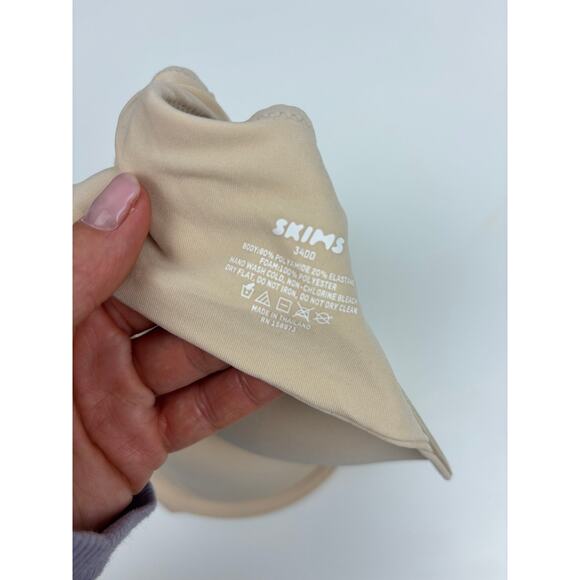 NWT SKIMS Fits Everybody T Shirt Demi Bra34DD, Sand - Picture 4 of 4